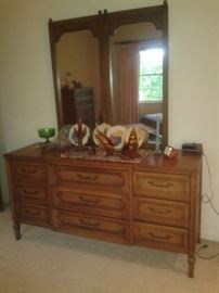 American Drew Dresser