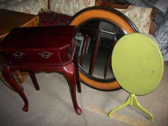 Lots of Miscellaneous Tables, Mirrors