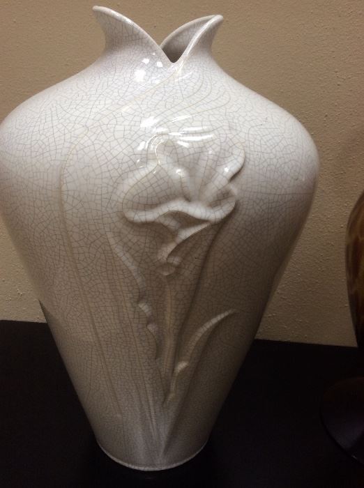 Close up of Haeger vase