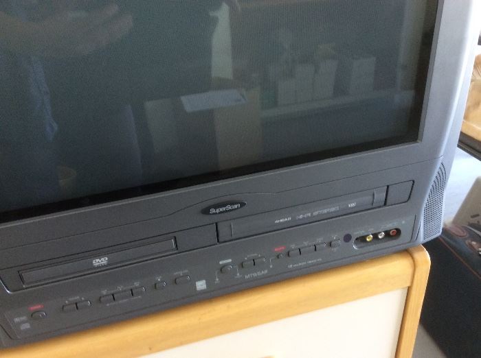 Tv with dvd and vcr