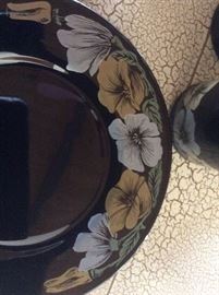 Close up of flower pattern on Arcoroc dishes