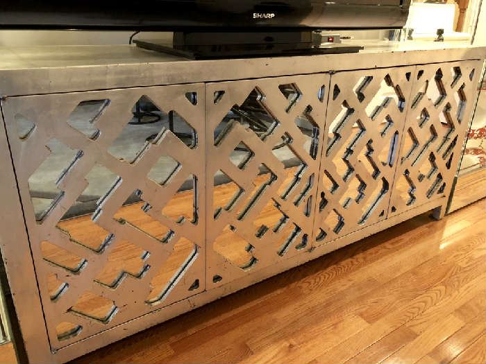 Phyllis Morris signed Mirrored & Lattice "Glam" Silver Leaf Contemporary Console Sideboard/Server