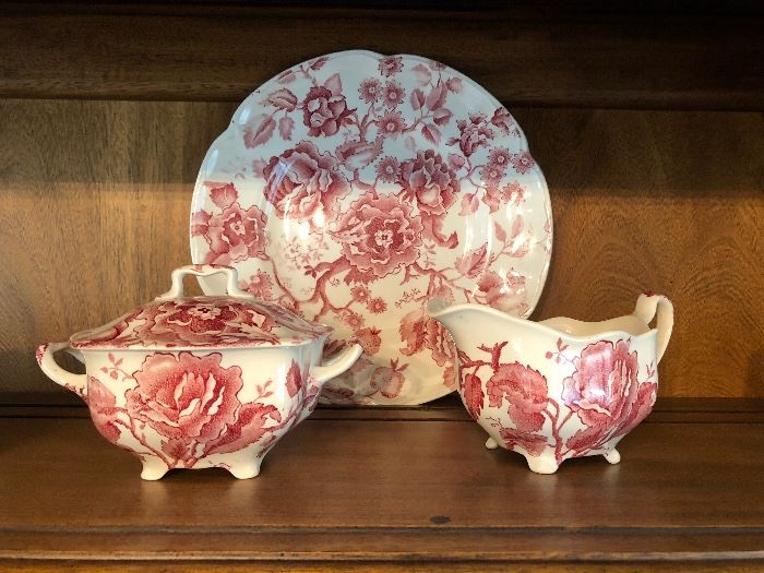 Collectable China pieces 