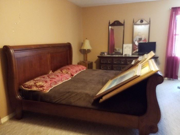 Solid Oak King Sized Sleigh bed with memory foam mattress