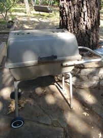 cast iron charcoal grill