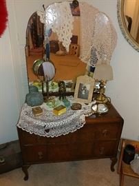 antique vanity dresser, lace, doilies
