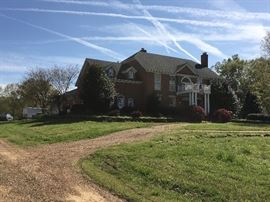 5000 square foot house that will be for sale.