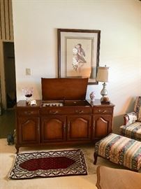 Fisher Ambassador Stereo in Cabinet 