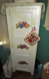 Painted cabinet/cupboard