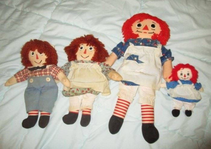 Vintage Raggedy Ann & Andy collectibles