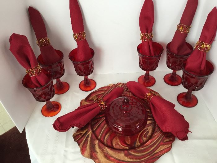 Collection of Red Glassware & Napkins https://www.ctbids.com/#!/description/share/16127