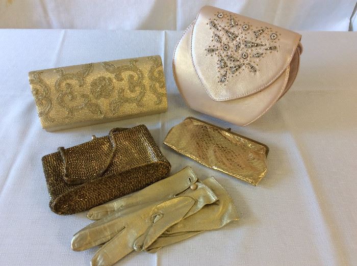 Gold Clutch Purses & Gloves https://www.ctbids.com/#!/description/share/16357