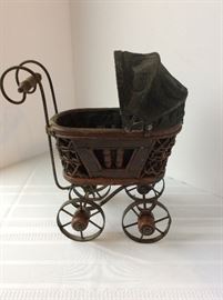 Antique Baby Carriage https://www.ctbids.com/#!/description/share/16553