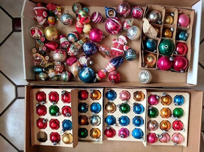 Lots of vintage glass Christmas ornaments