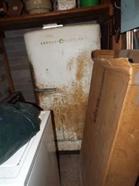 Very vintage refrigerator