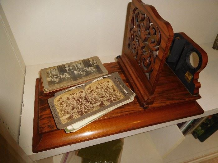 Rare antique Graphophone with cards