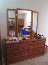 Dresser with Tri-Fold Mirror plus other matching pieces.