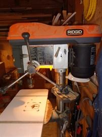 RIGID DRILL PRESS LIKE NEW