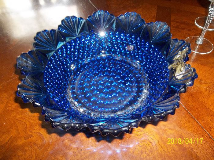 blue dish