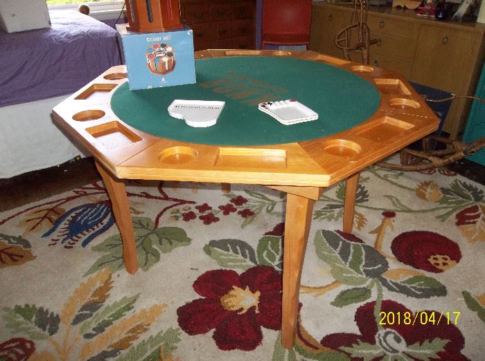 card/gaming table