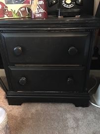2 black nightstands
