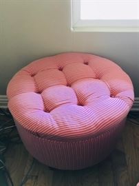 Small pink ottoman 