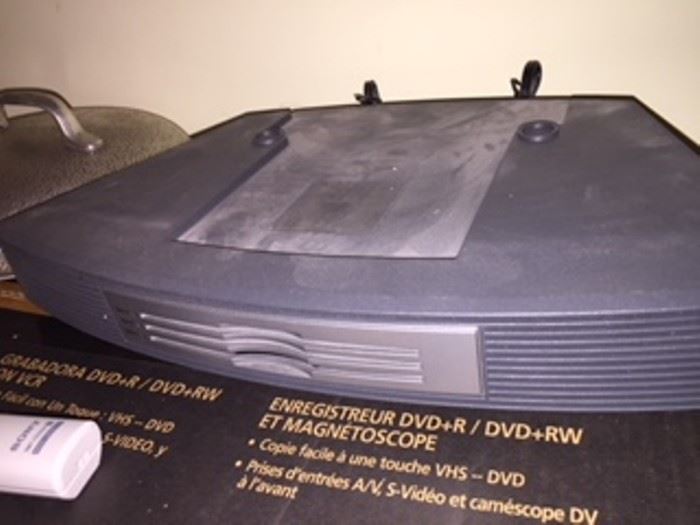 CD changer for underneath Bose radio