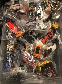 Hot Wheels, Match Box, midge Toy, Tootsie Toys