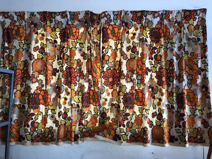 1970s curtains