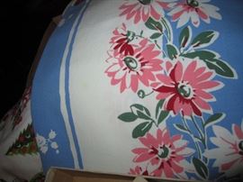 VINTAGE TABLECLOTHES
