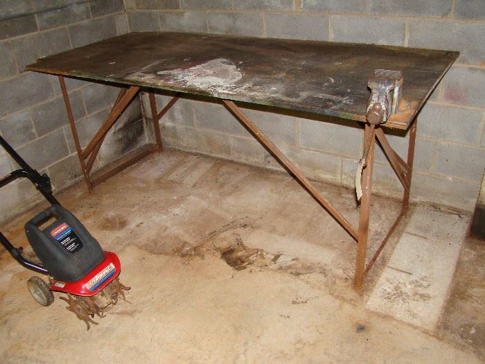 SHOP WORK TABLE W/VISE