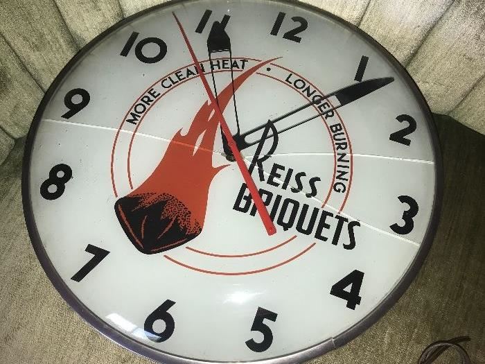 Reiss Briquets clock (as is) 