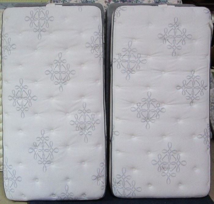 Twin size mattresses