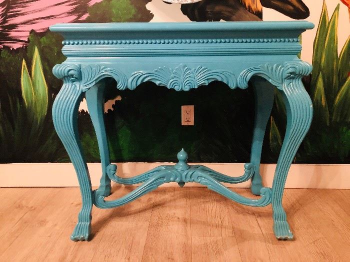 Victodern Teal Lacquered Console Table Dimensions 36ʺW × 19ʺD × 34ʺH