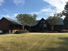 Front of Dr Wallace and Frances Conerly Home