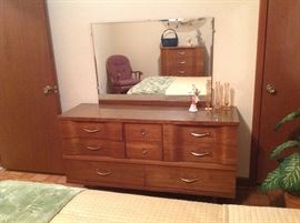 Mid-Century Dresser/Mirror