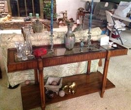 Beautiful Sofa Table w/Burl Wood & Glass
