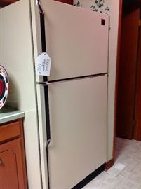 Whirlpool Refrigerator