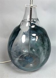 Lot 43 PUKESBERG Swedish Art Glass Table Lamp. Clear gla
