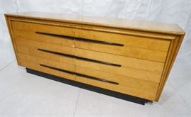 Lot 207 Blond Maple Stylish Modern Credenza Sideboard Dre