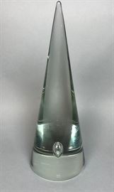 Lot 30 Barbini MURANO Obelisk. Signed. Dark clear glass.