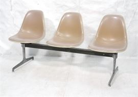 Lot 493 HERMAN MILLER 3 Shell Chair Bench. Beige leather 