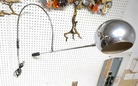 Lot 546 ROBERT SONNEMAN Style Chrome Ball Wall Sconce. Ar