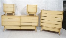Lot 579 4pc Blond Mahogany Italian Style Bedroom Set. 2 n