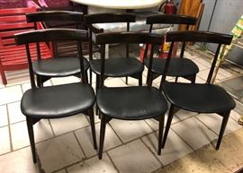 Lot 594 Set 6 Contemporary Danish Styler Dining Chairs. 
