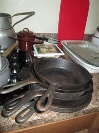 Griswold cast iron pans