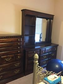 Dresser - Chest of Drawers 2 PC.