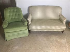 Loveseat and Chair https://www.ctbids.com/#!/description/share/18348