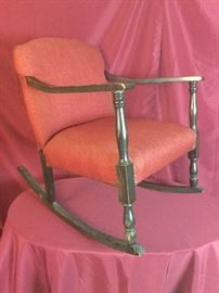 Vintage Rocking Chair https://www.ctbids.com/#!/description/share/18380