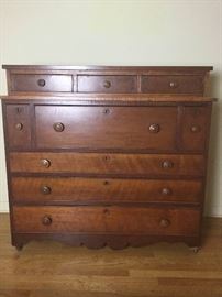 Vintage Dresser     https://www.ctbids.com/#!/description/share/18362